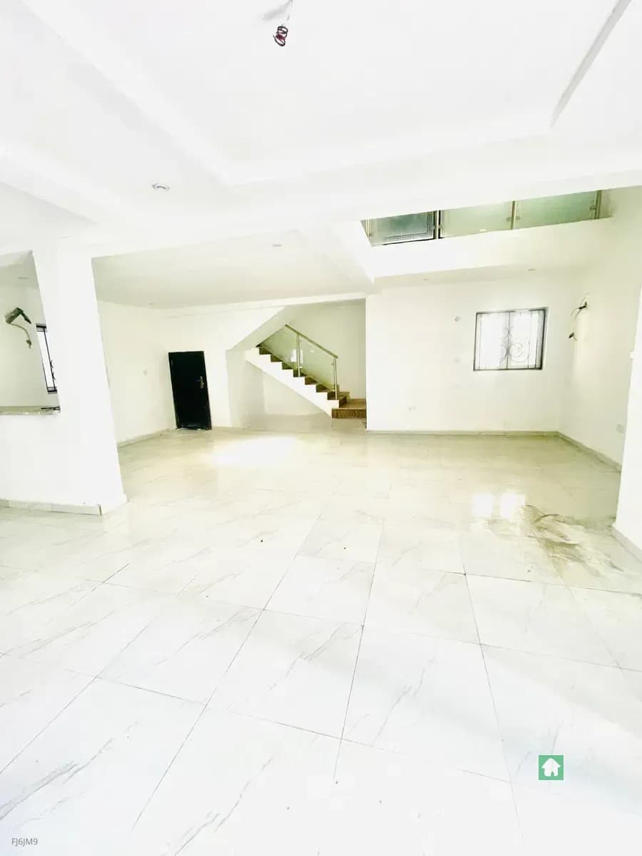 Office Space for Rent in Secured Estate, Lekki Phase 1
