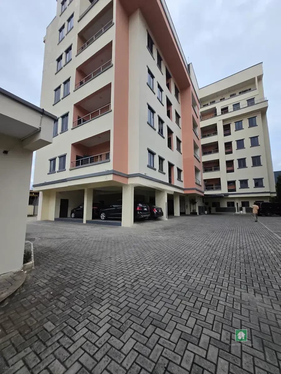 3-Bedroom Flat for Rent in Oniru, Victoria Island