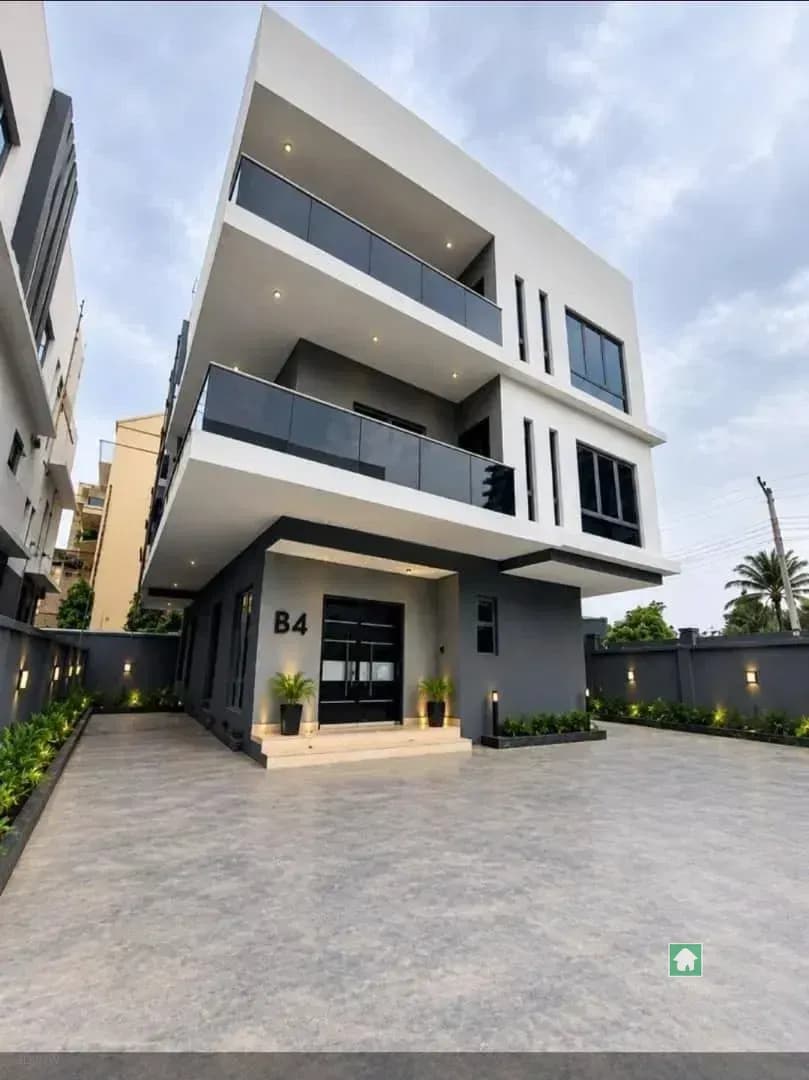 6 Bedroom Fully Detached Duplex, Banana Island, Ikoyi, Lagos