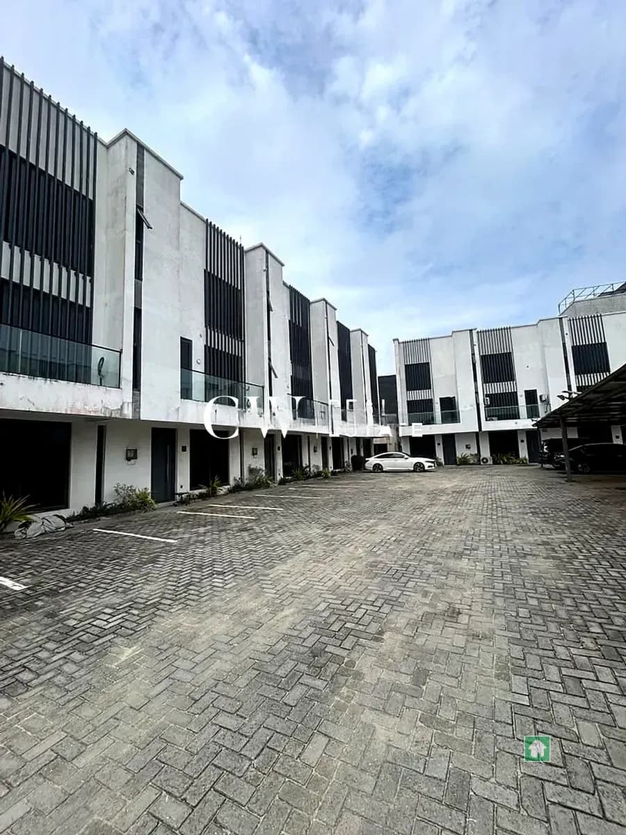 4 Bedroom Terraced Duplex for Rent in Lekki