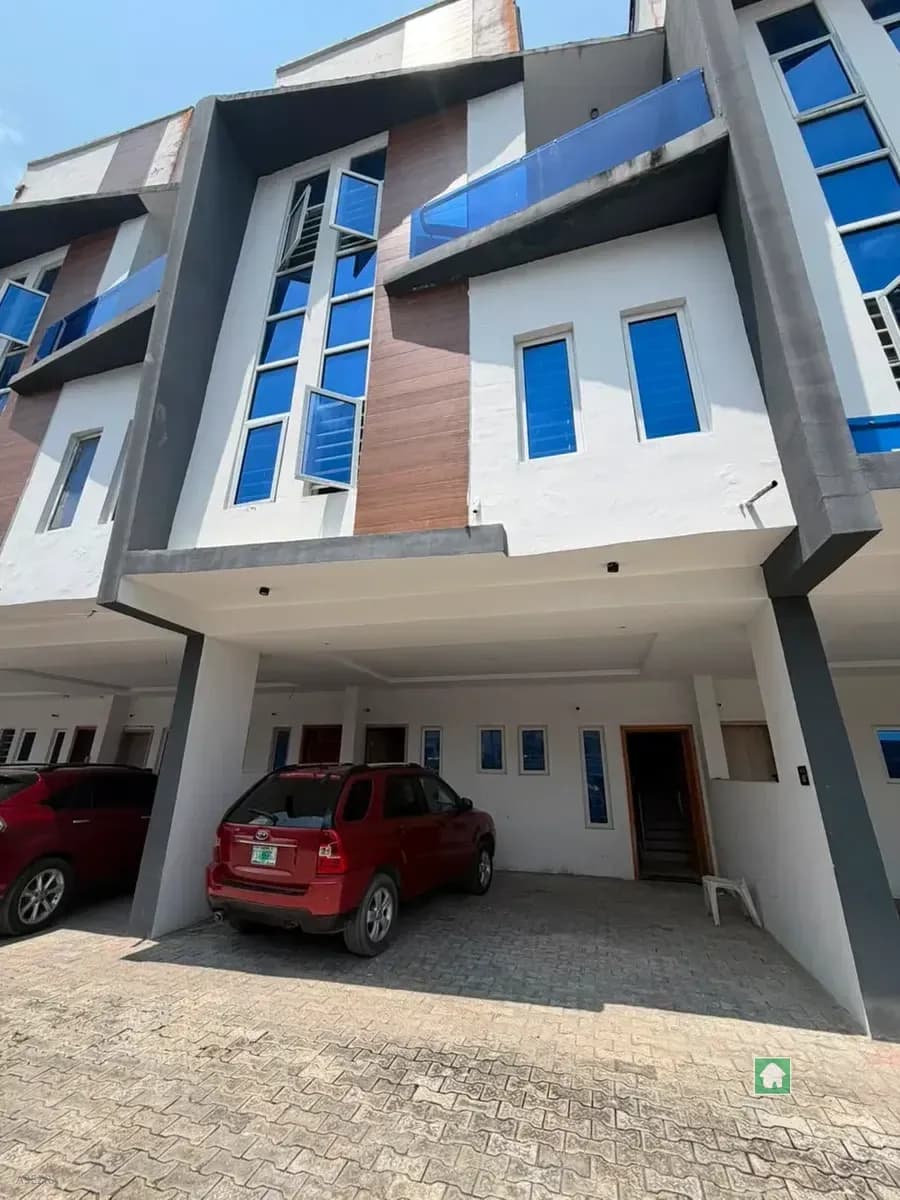 Studio for Rent in Lekki Phase 1