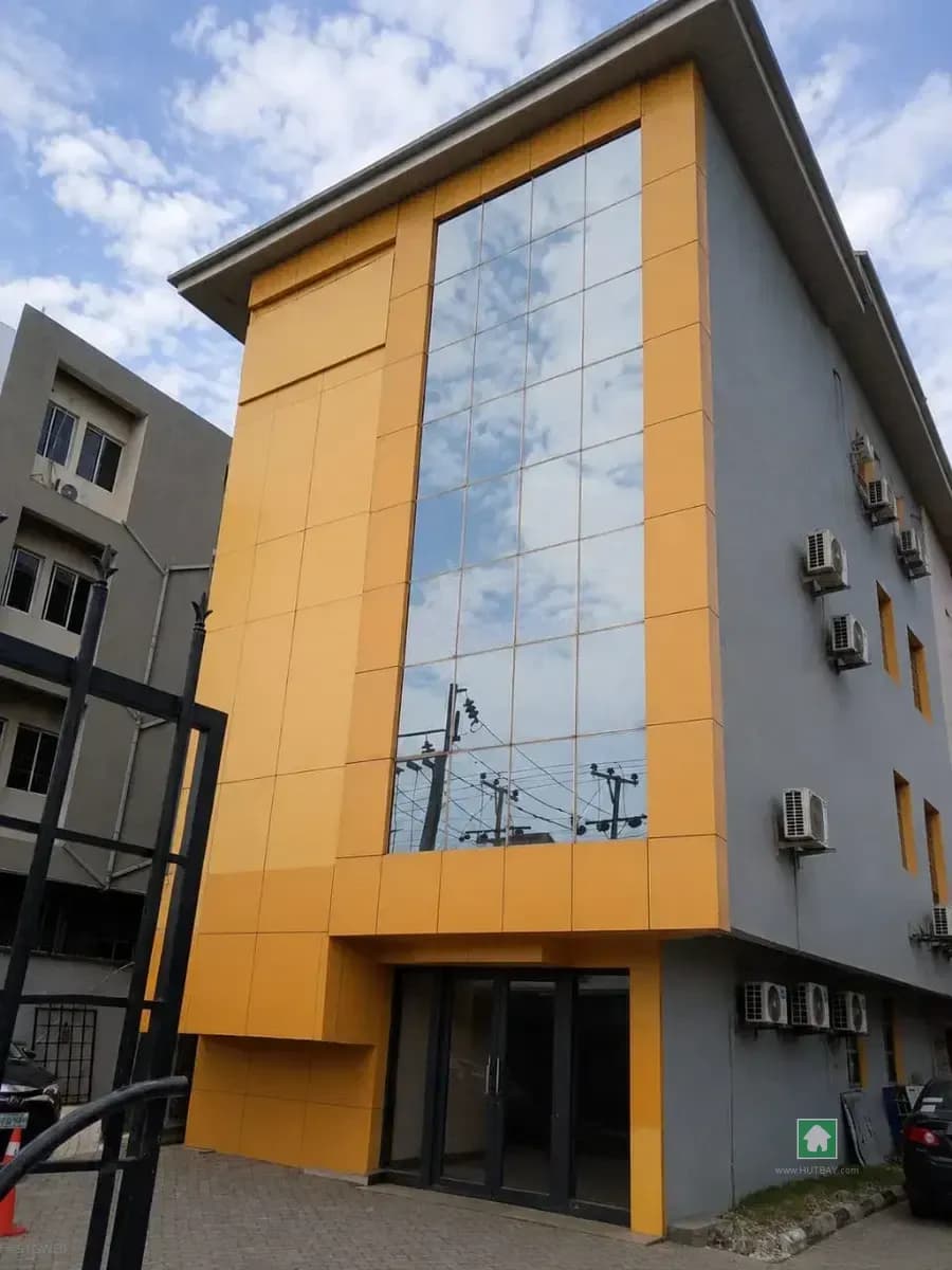2nd Floor Office Space on Lekki Expressway, Lekki