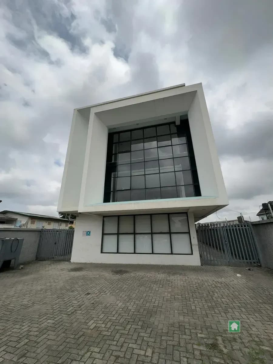 Adeniran Ogundanya, 8-Bed Detached House for Rent
