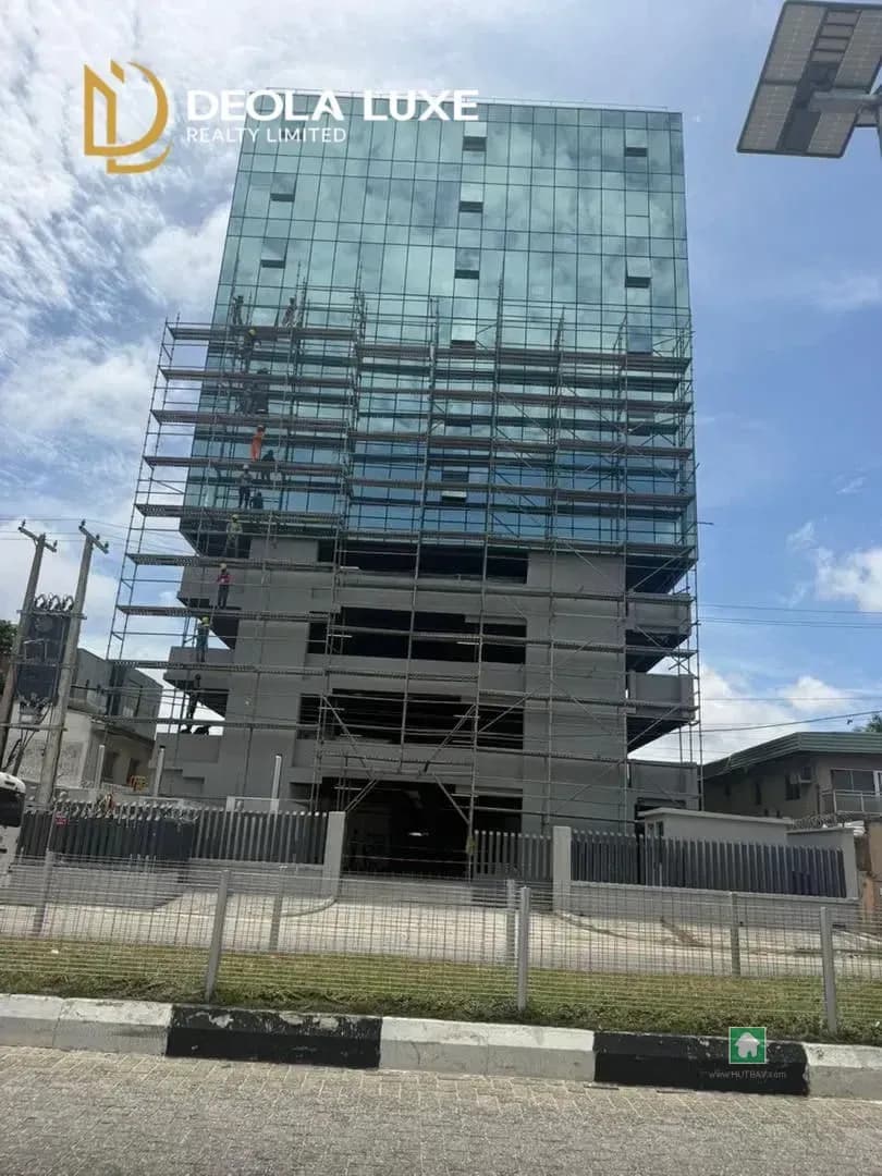 Crystal Tower, 10-Storey Grade A Commercial Office Building for Rent