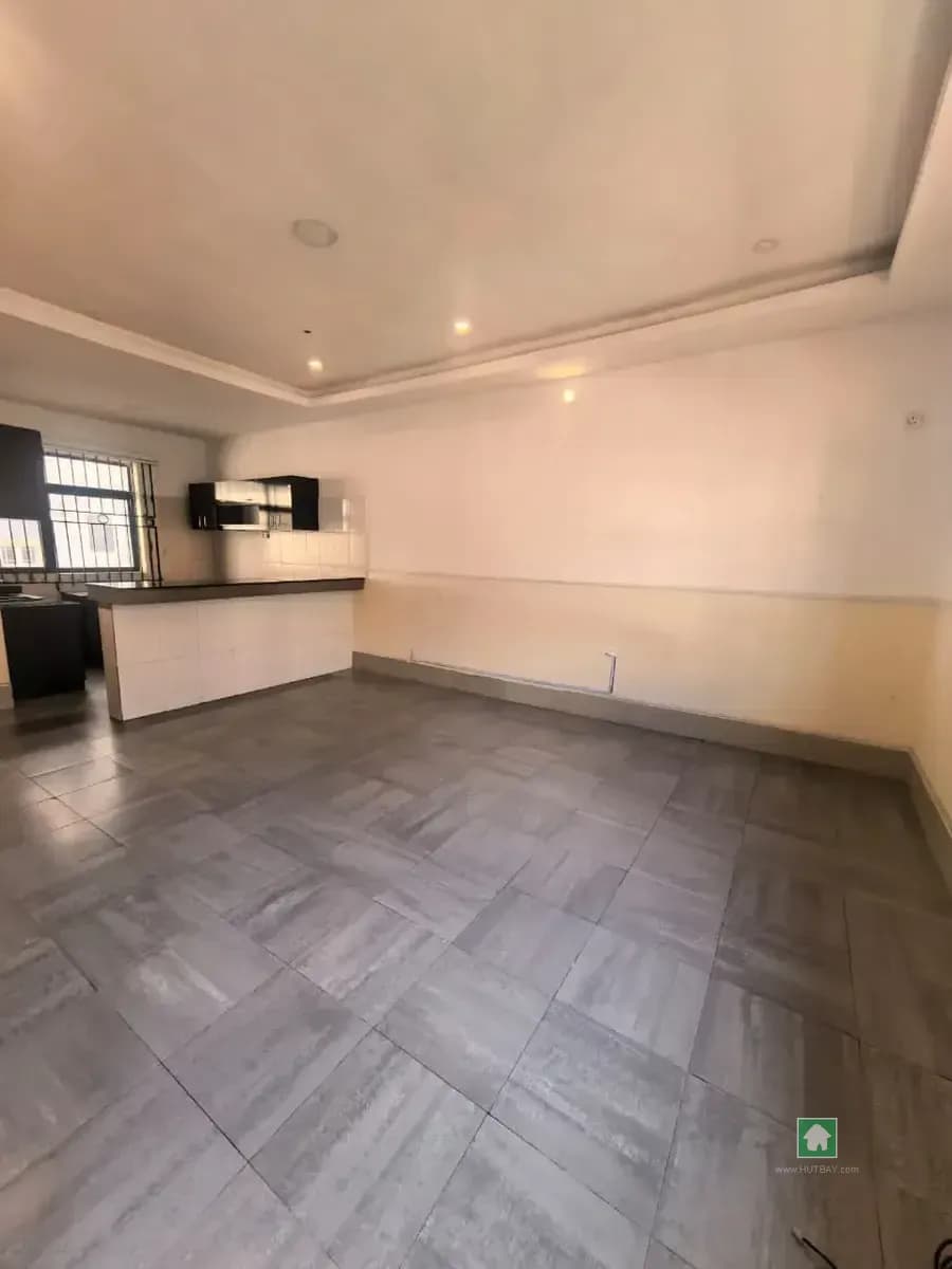 2-Bedroom Flat Apartment for Rent in Lekki Phase 1