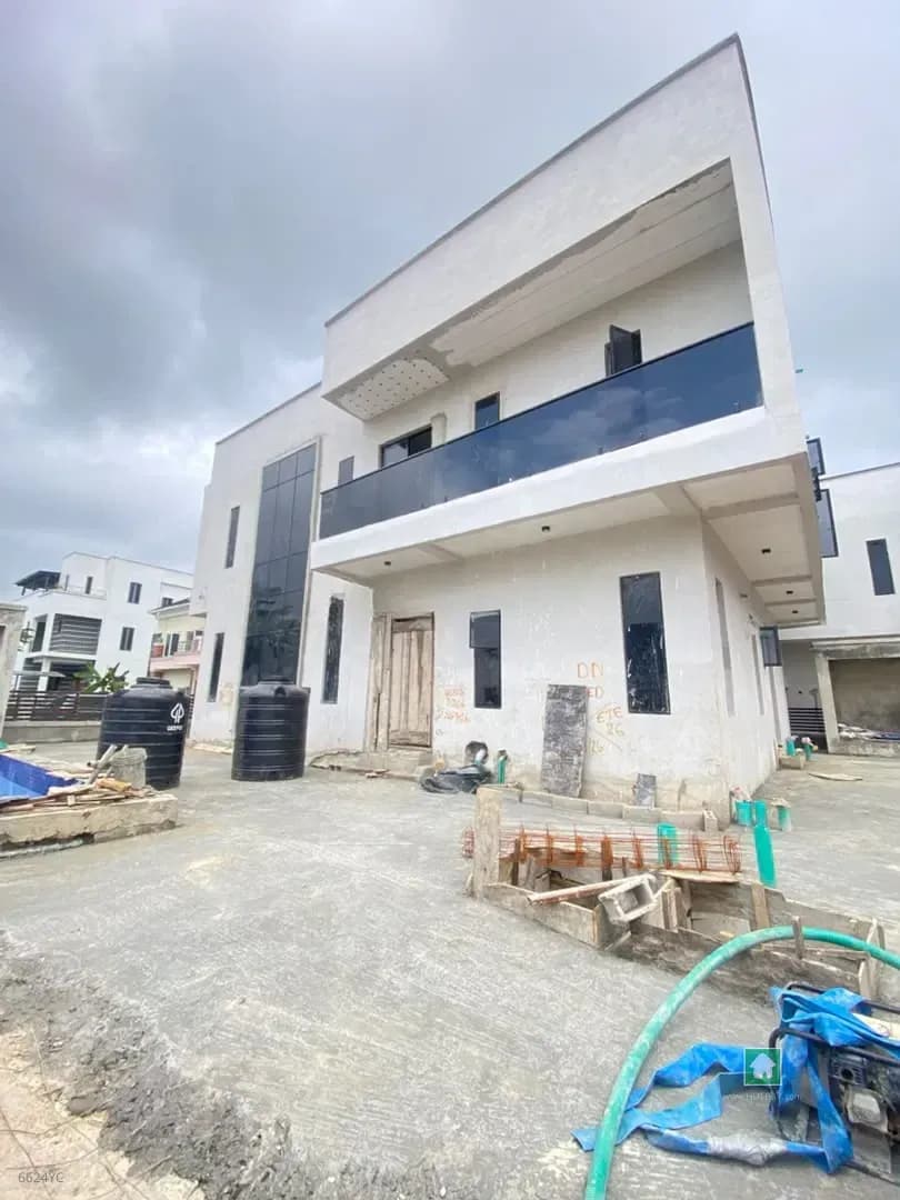 Spacious 5 Bedroom Detached Duplex in Sangotedo, Ajah, Lagos