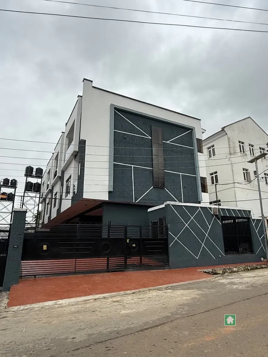 Charming 4-Bedroom Terrace in Opebi, Ikeja