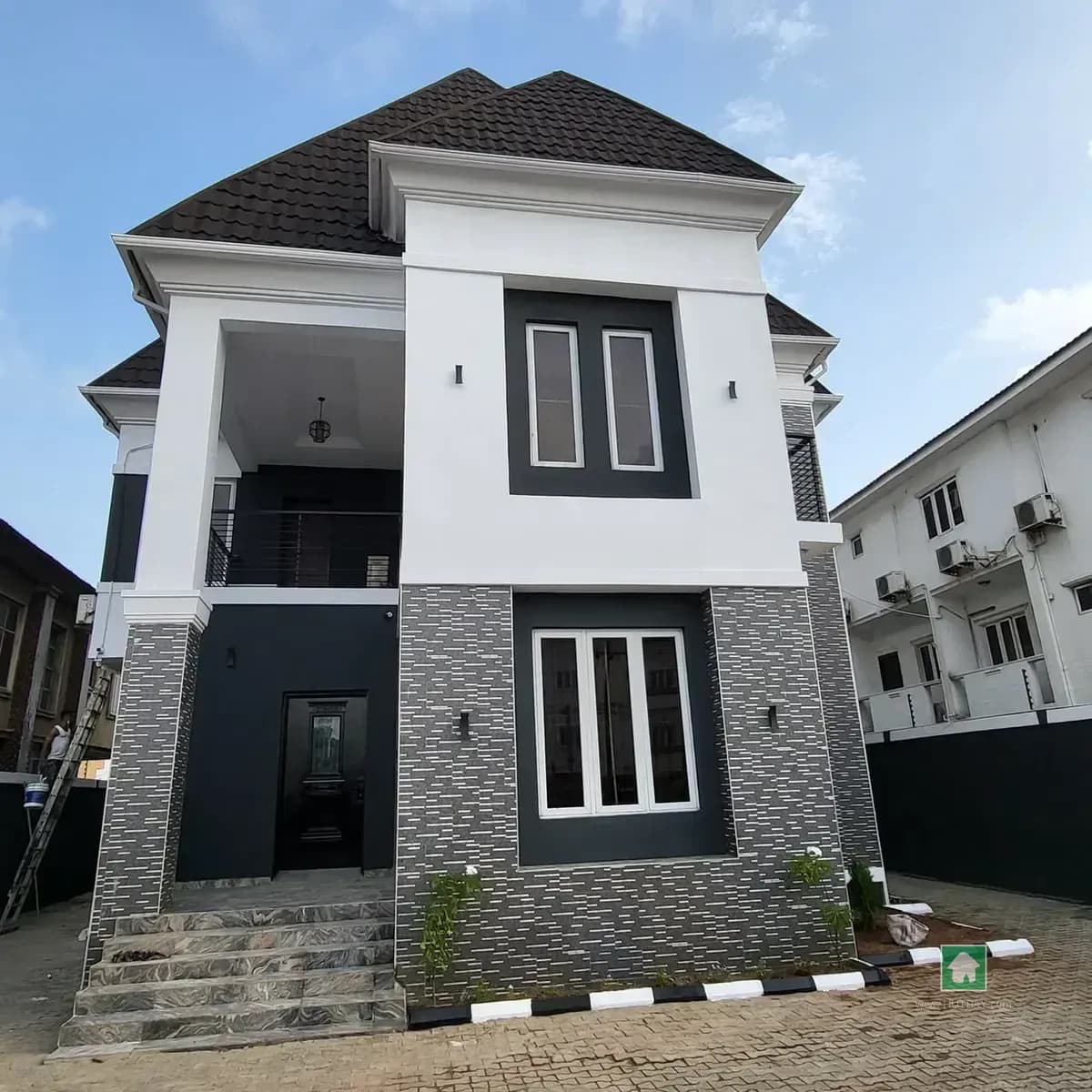 6-Bedroom Detached House in Oniru, Victoria Island, Lagos
