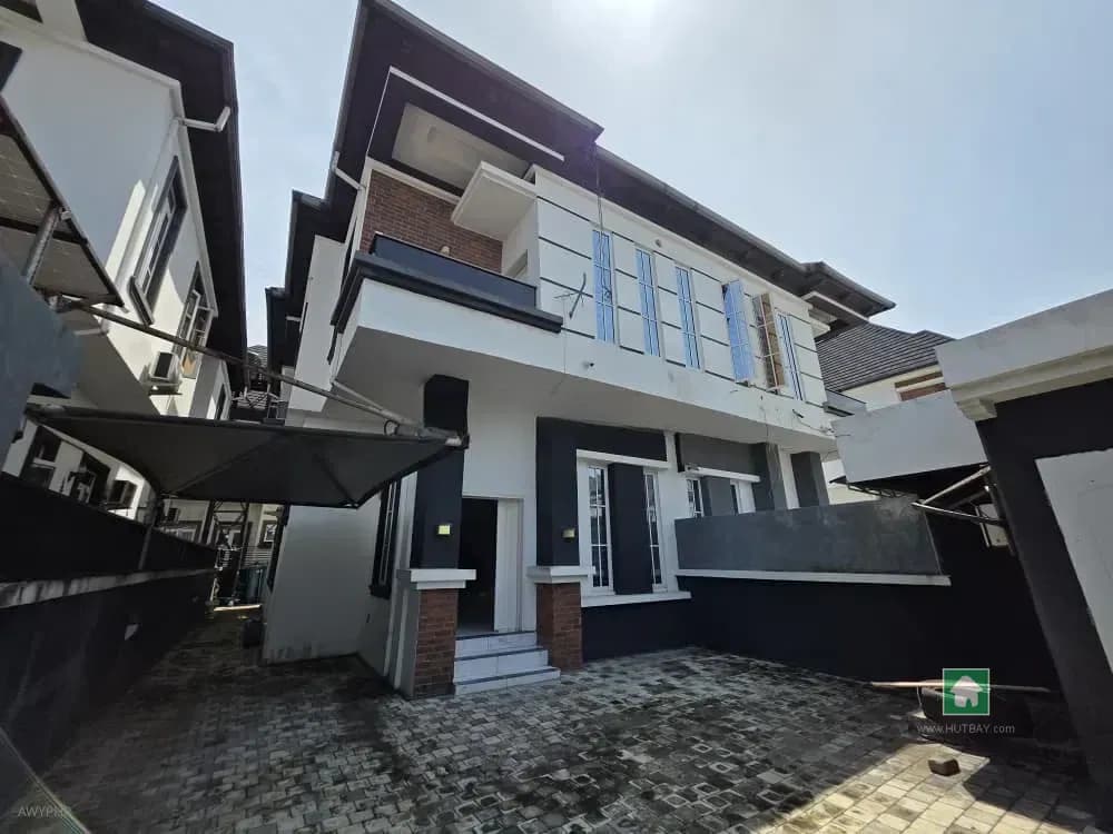 4 Bedroom Semi-Detached Duplex for Rent in Chevron, Lekki