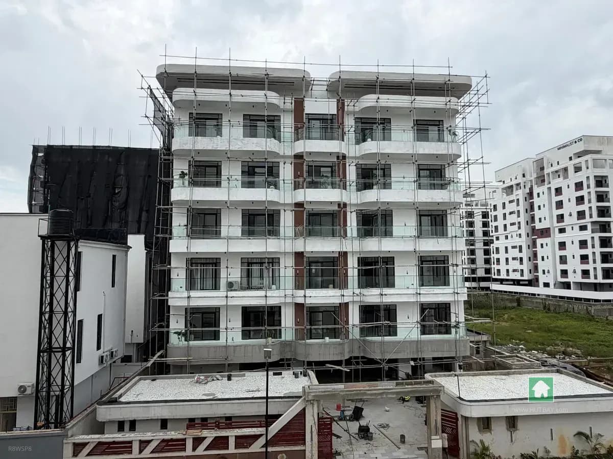 3 Bedroom Flat Apartment for Sale in Lekki Phase 1