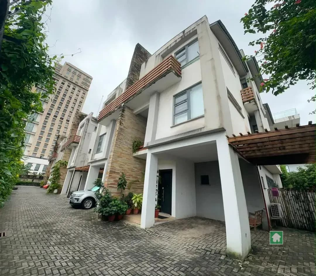 For Rent: 4-Bedroom Tastefully Finished Townhouse in Old Ikoyi