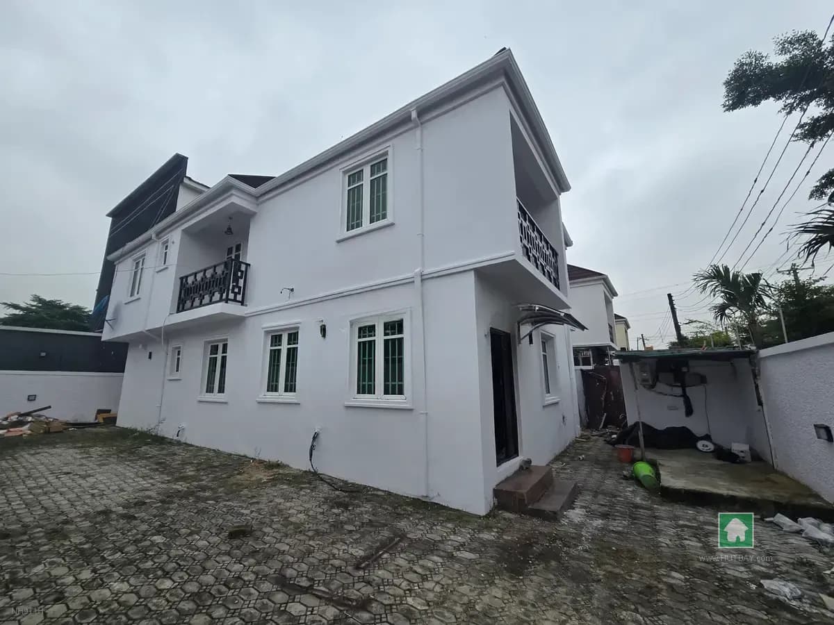 3 Bedroom Detached Duplex Inside Thomas Estate, Ajah