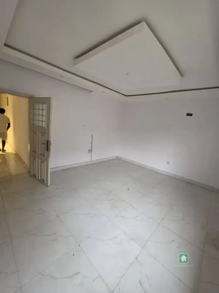 4 Bedroom Semi Detached Duplex in Omole Phase 2, Ikeja