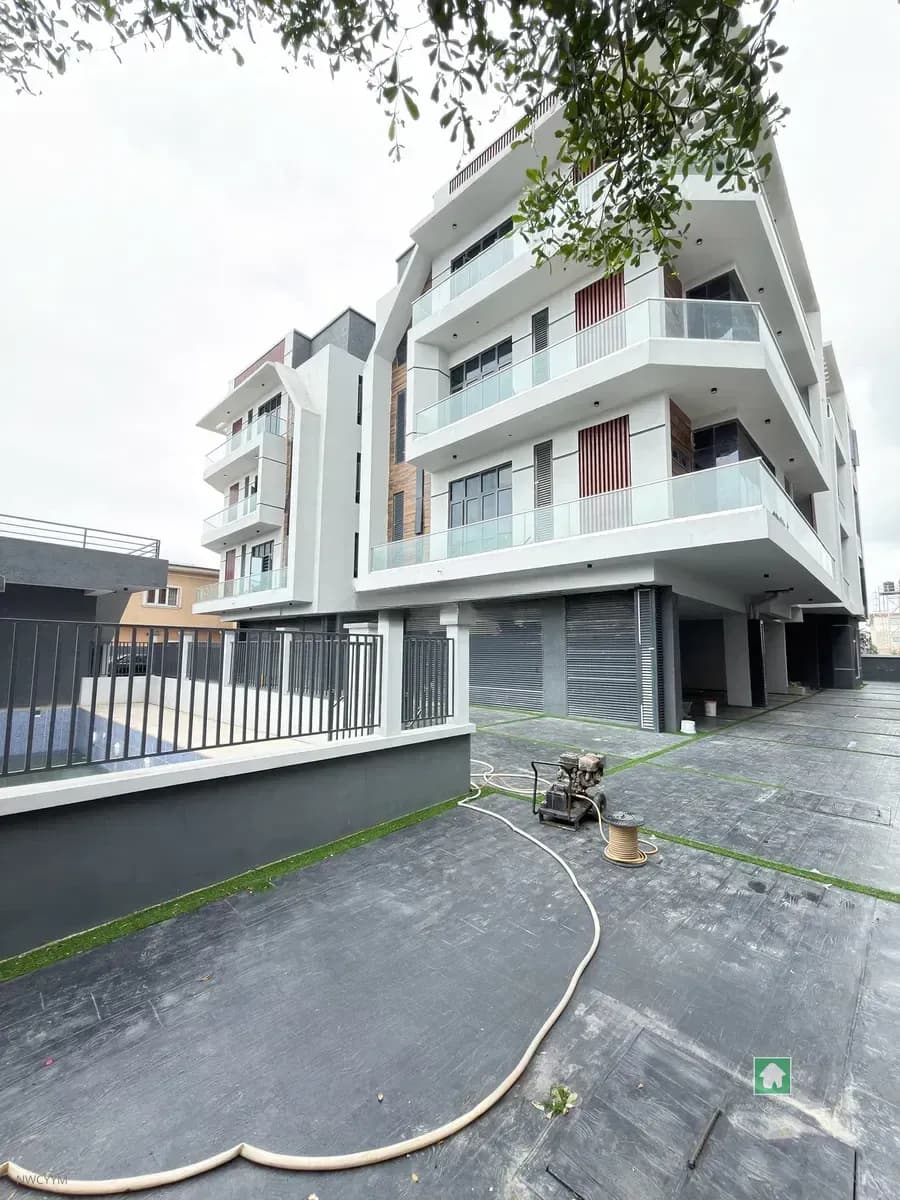 2 Bedroom Flat for Rent in Lekki Phase One, Lagos