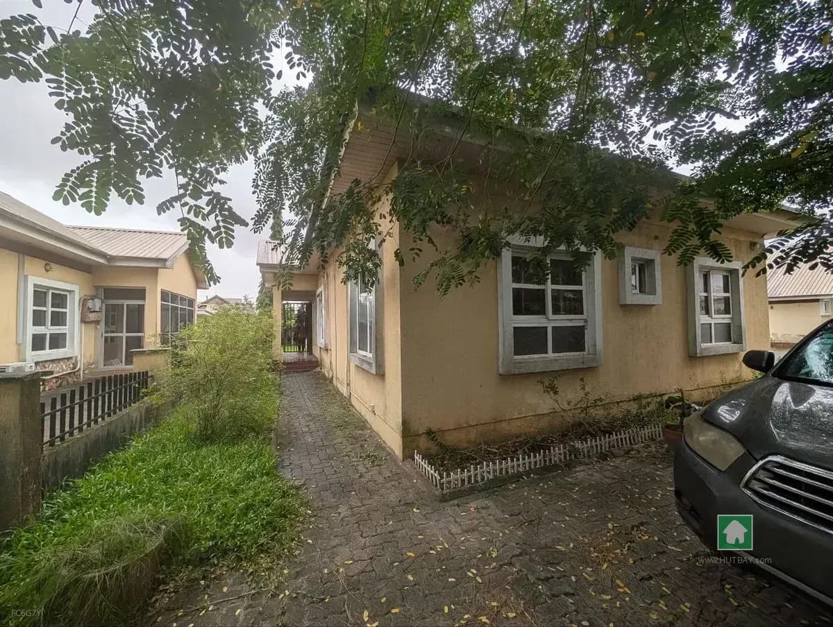 Bungalow for Sale on Chevron Drive, Lekki