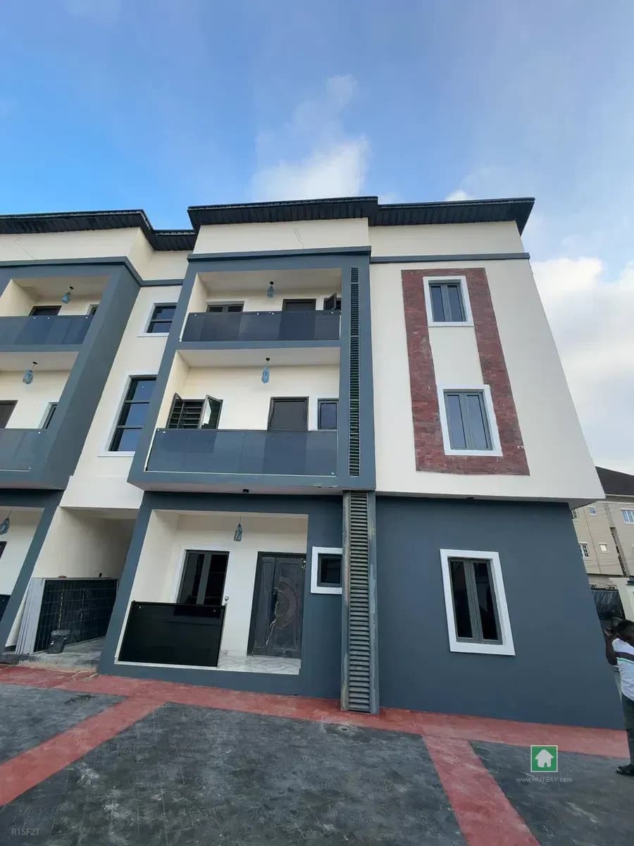 2 Bedroom Flat For Rent in Aguda, Surulere, Lagos