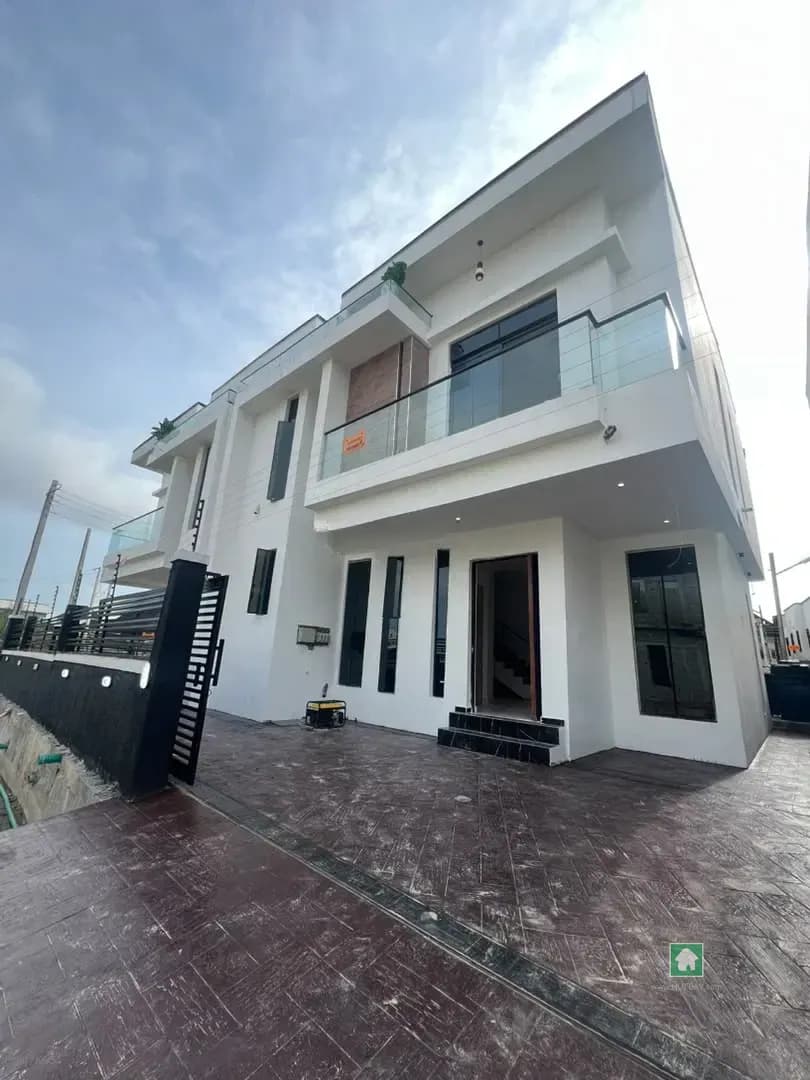 4-Bedroom Semi-Detached Duplex for Rent in General Paint, Ajah