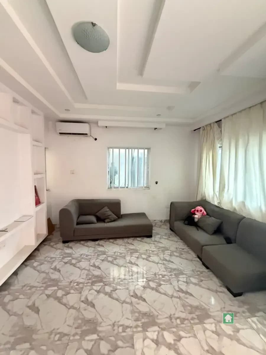 2 Bedroom Bungalow for Rent
