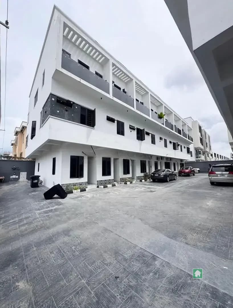 2 Bedroom Terrace for Rent in Freedom Way, Lekki