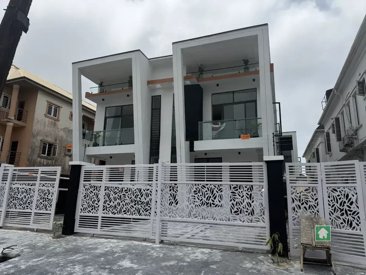 5-Bedroom House in Ikota, Lekki