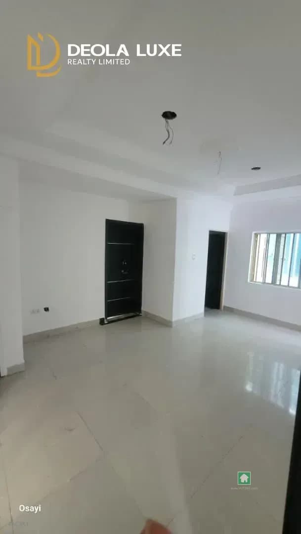 2-Bedroom Flat Apartment for Rent in Ilasan, Lekki