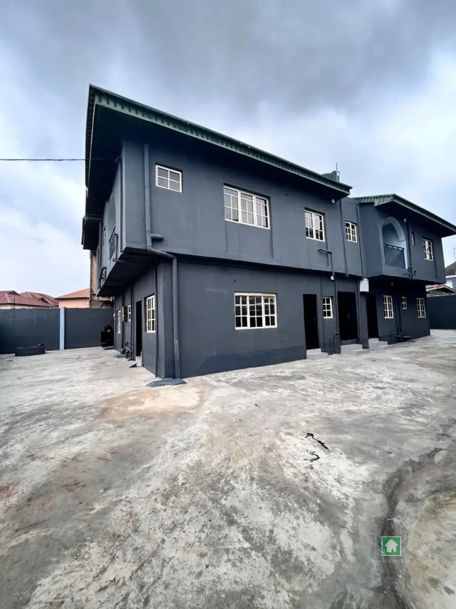 2 Bedroom Flat for Rent in Gra Phase 1, Magodo, Lagos