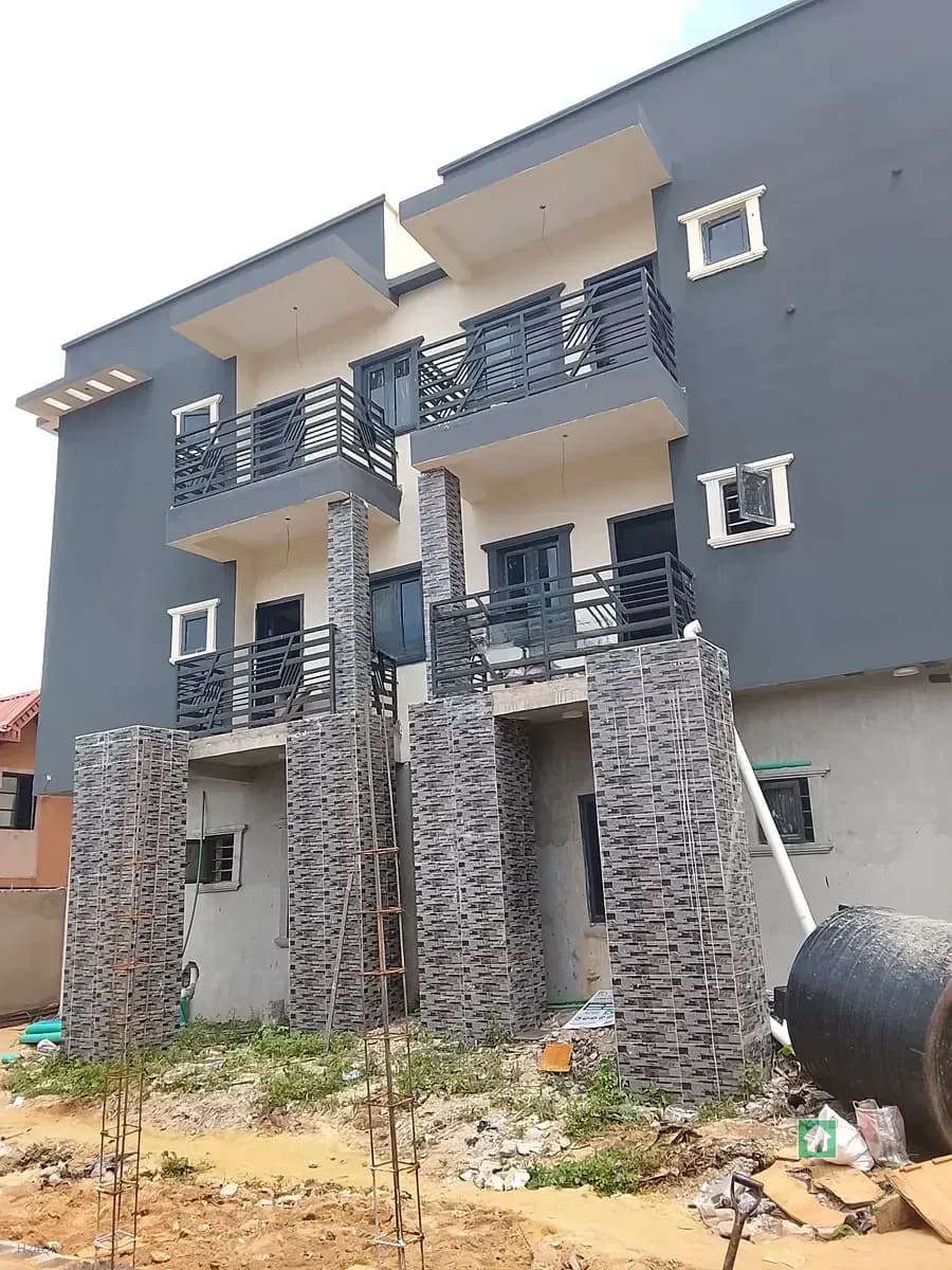 2 Bedroom Flat Apartment for Rent in Ago Palace, Isolo, Lagos
