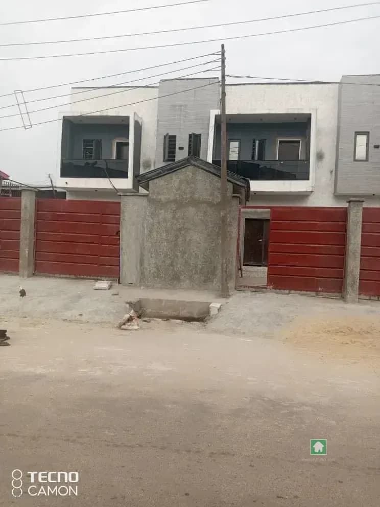 Ilupeju Estate, 3 Bedroom Semi Detached Duplex