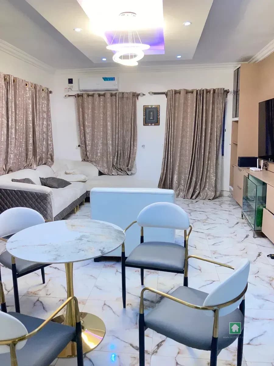 2 Bedroom Flat in Opebi, Ikeja