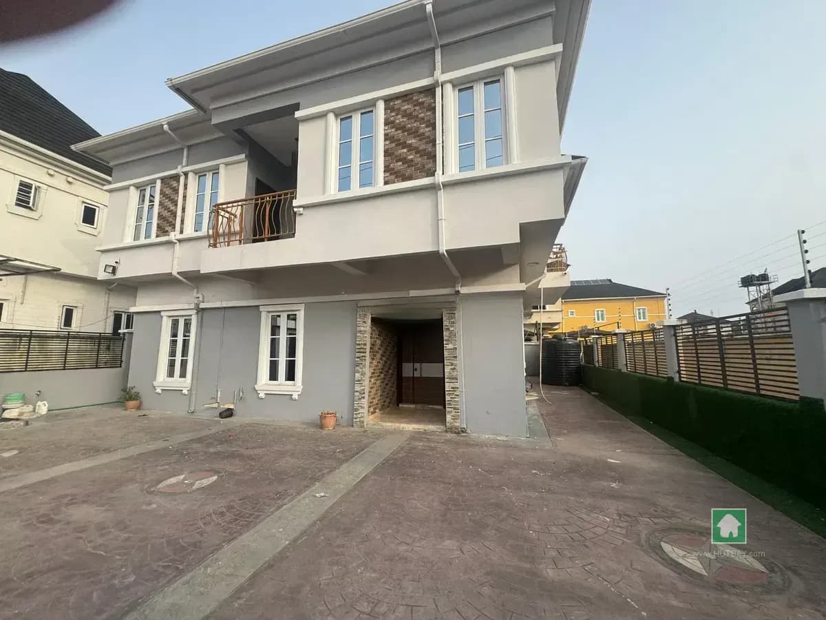 5-Bedroom Detached House for Rent in Ikota, Lekki
