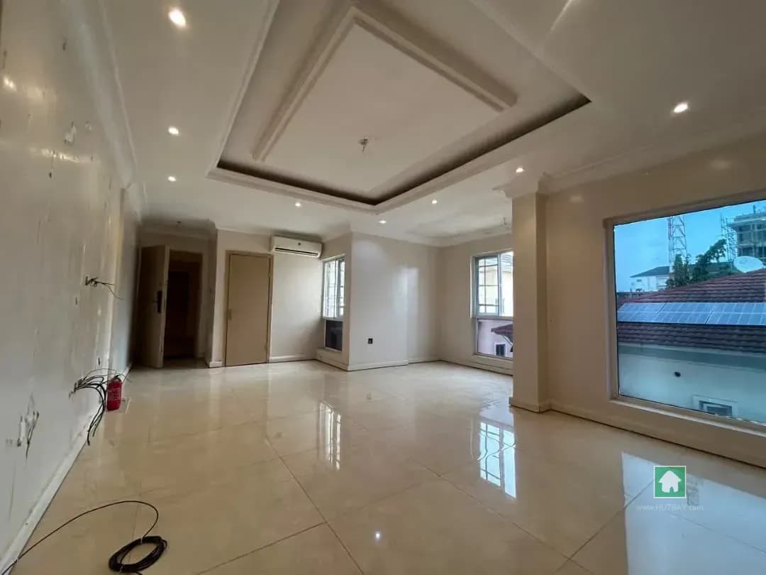 3 Bedroom Flat Apartment for Rent in Lekki Phase 1