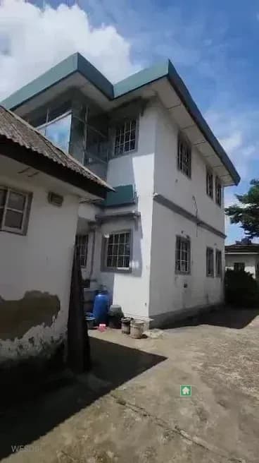 6-Bedroom Detached Duplex + 2 BQ in Alagomeji, Yaba