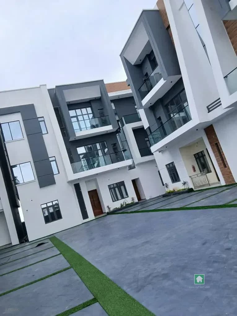 2 Bedroom Flat Apartment for Rent, Mobile Road, Ajah, Lagos