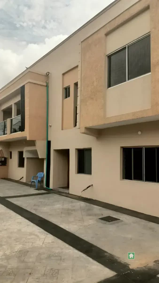 10-Bedroom Flat for Rent in Maryland, Lagos