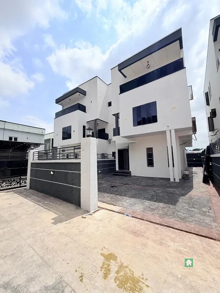 4 Bedroom Detached Duplex in Opebi, Ikeja