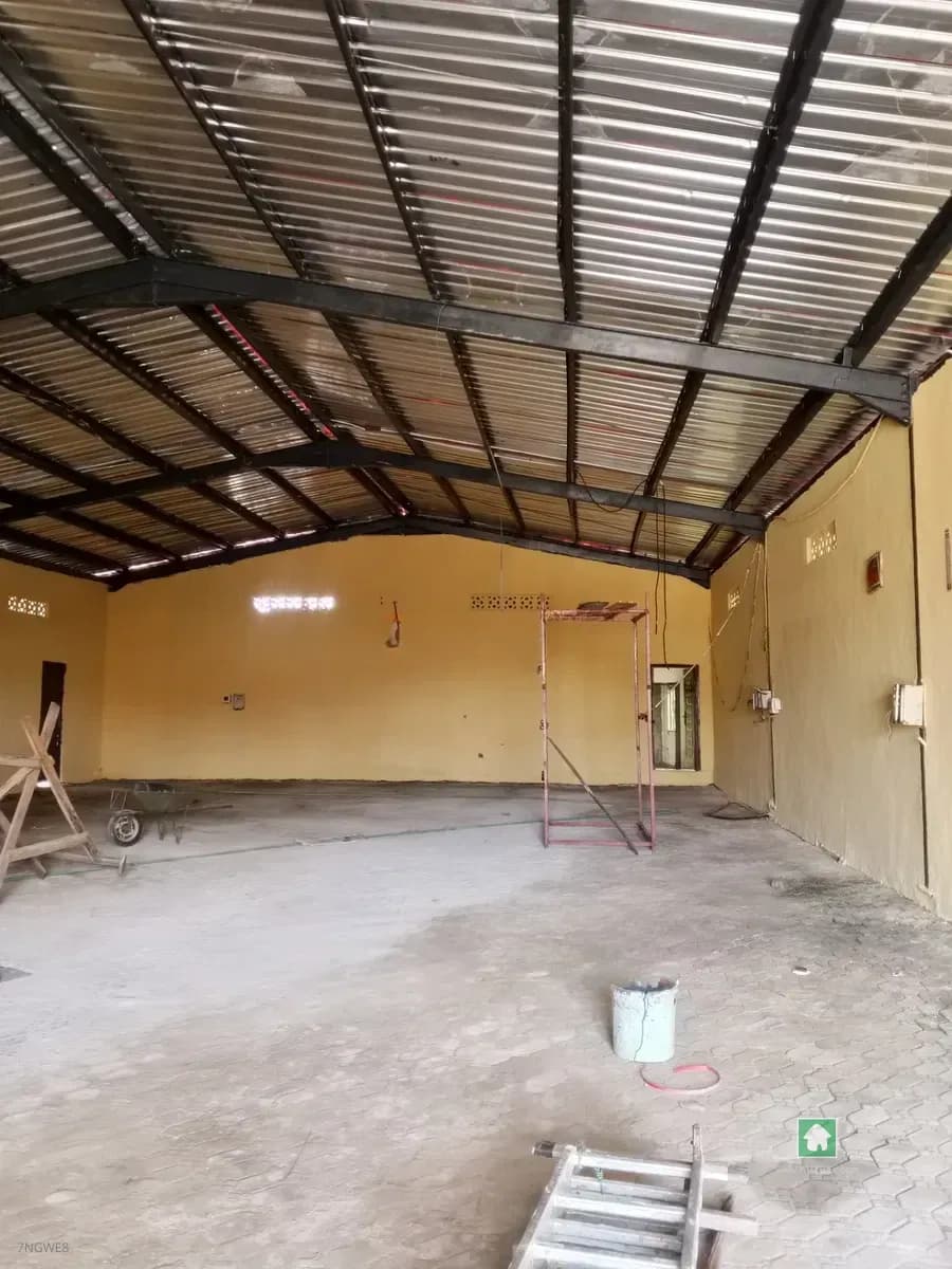 300sqm Warehouse for Lease in Okun Ajah