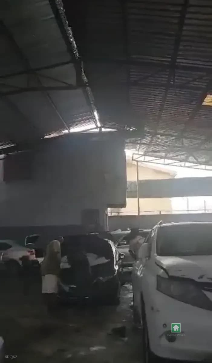 Warehouse in Palm Avenue, Mushin, Lagos
