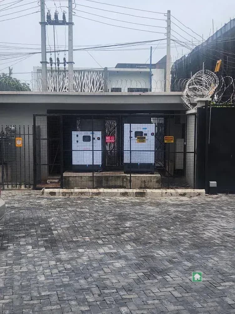 17 Bedroom Flat Apartment for Rent in Ikoyi