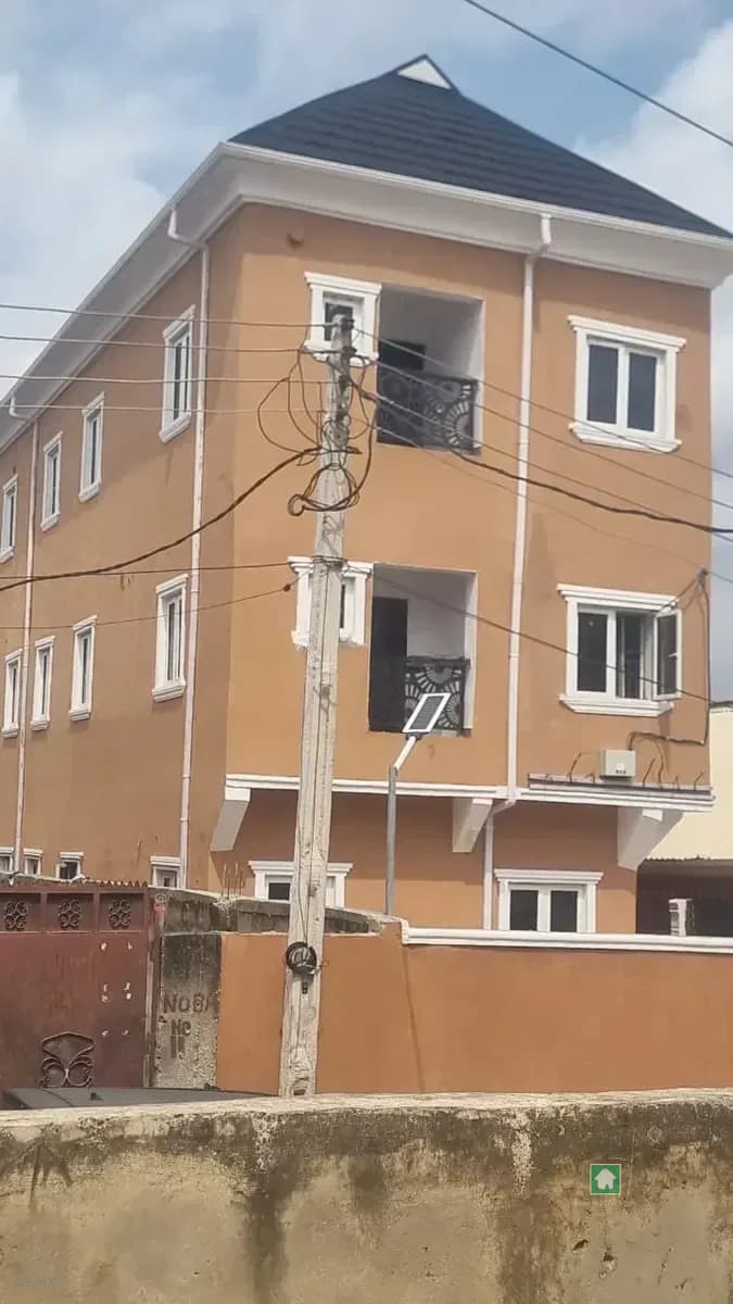 Alapere, Ketu, 12-Bedroom Block of Flats, 600sqm, Solar Power, Security Gate
