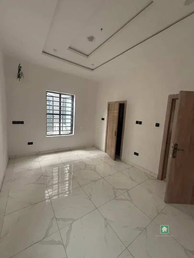 Studio for Rent in Ologolo, Lekki