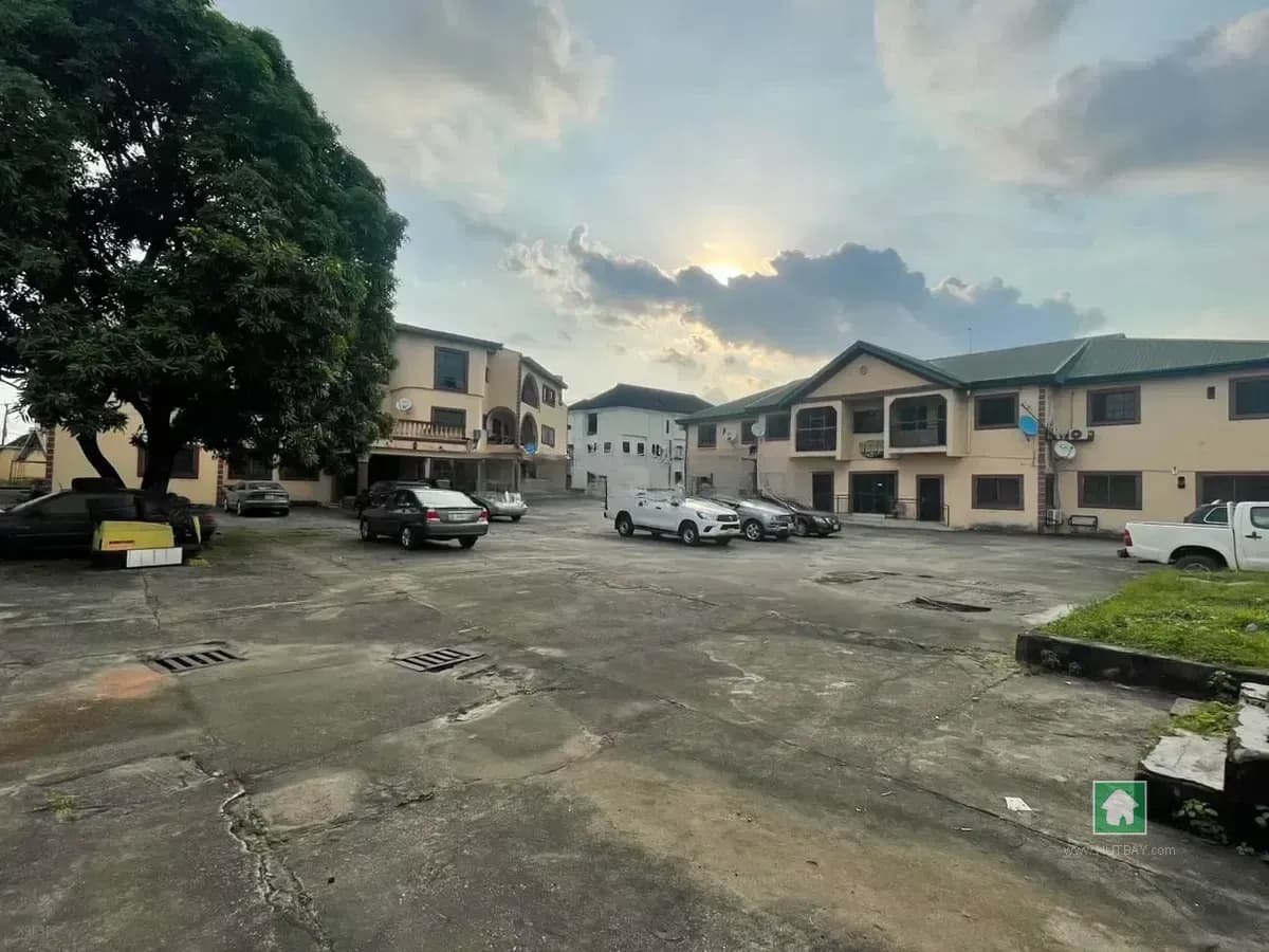 9 Units in Ojodu Berger, Lagos