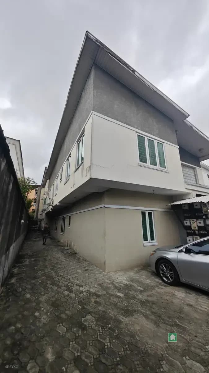 2-Bedroom Flat Apartment for Rent in Oniru, Victoria Island