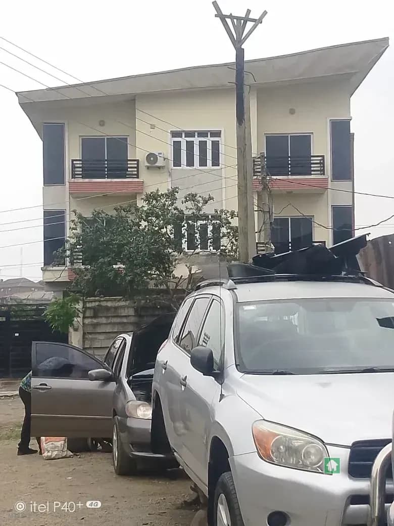 3 Bedroom Flat Apartment for Sale in Mende, Maryland, Lagos