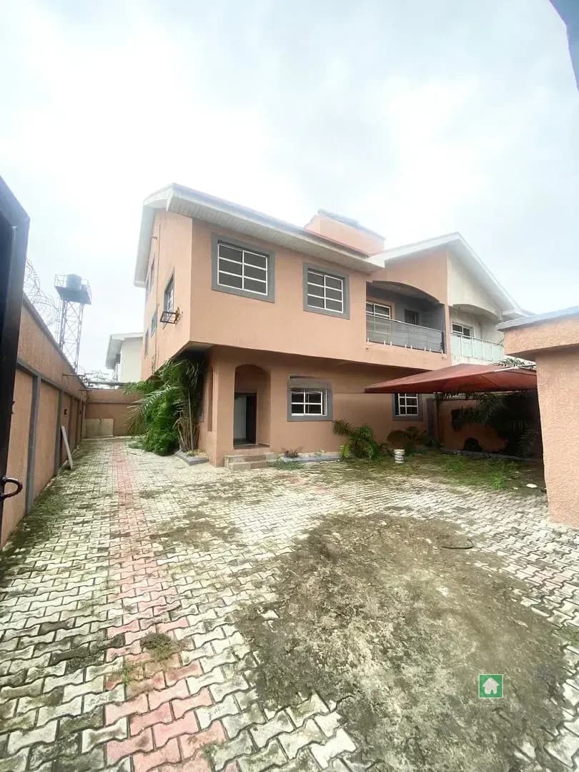 4 Bedroom Semi Detached Duplex for Rent in Lekki Phase 1