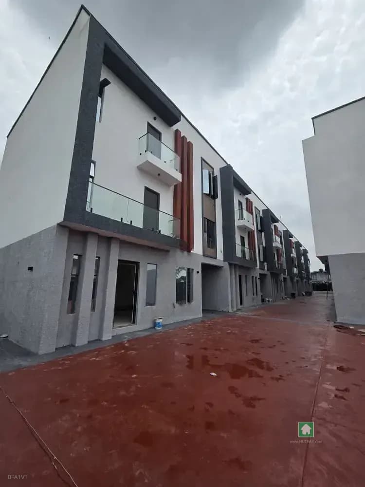 4 Bedroom Terrace Duplex in Opebi, Ikeja
